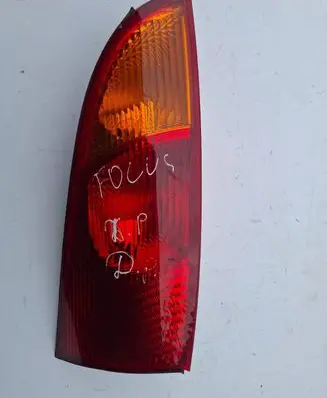 Ford Focus Rear/tail lights XS4X13404 0374D