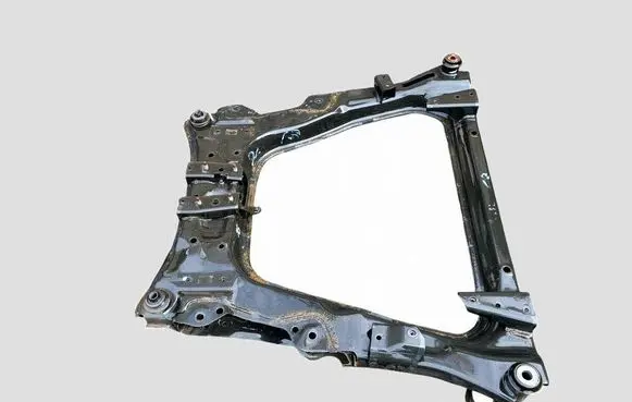 Nissan Leaf II (ZE1) Front subframe