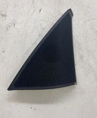 Mercedes-Benz C AMG W204 Front door high frequency speaker A2047200248