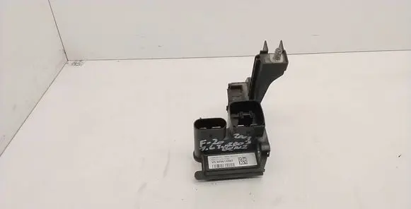 BMW 1 F20 F21 Battery relay fuse 9296149 19320000001 25112012