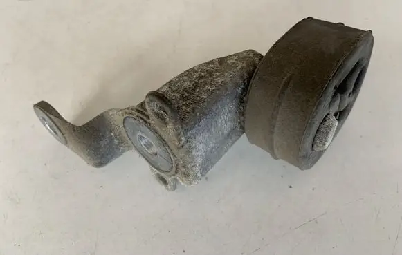 Muffler mount bracket/holder