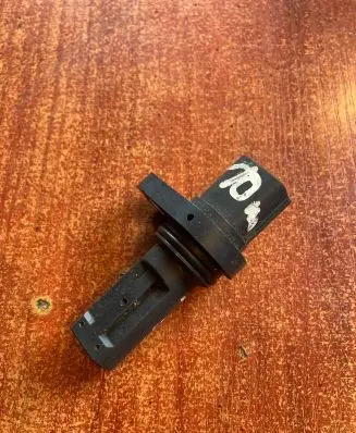 Mitsubishi ASX Crankshaft position sensor 1865A126 J5T31972