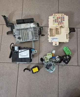 KIA Ceed Engine ECU kit and lock set 39130-2A700