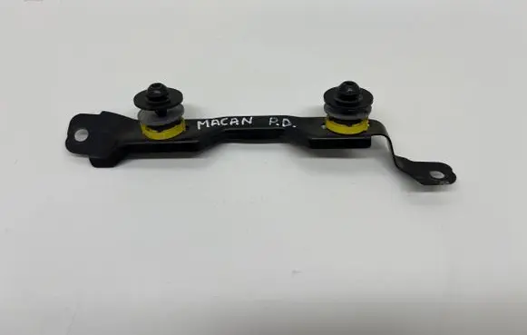 Porsche Macan (95B) Headlight/headlamp mounting bracket 95B941452C