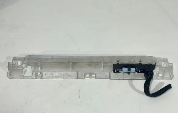 Citroen C5 Third/center stoplight 9681063580
