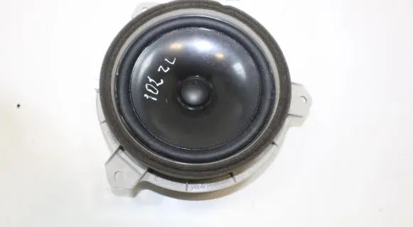 Lexus CT 200H Rear door speaker 8616076080