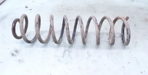 Volkswagen Polo III 6N 6N2 6NF Rear coil spring