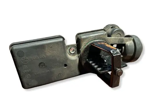 BMW 5 E39 Throttle valve 1440049