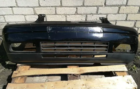 Volkswagen Golf IV Front bumper