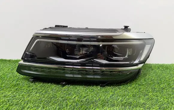 Volkswagen Tiguan Allspace Headlight/headlamp 5NN941081C
