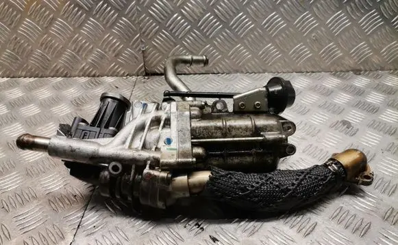 Jaguar XF X250 EGR valve 9x209u438da