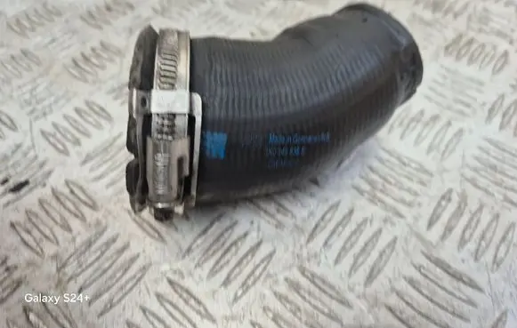 Intercooler hose/pipe