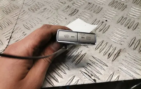 Ford Galaxy Windscreen/window heater switch 6m2t18k574