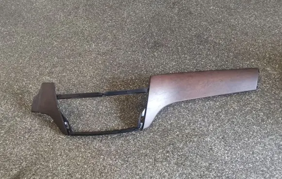 Mercedes-Benz ML W166 Radio/GPS head unit trim A1666804371
