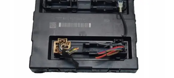 Audi A4 S4 B8 8K Comfort/convenience module 8K0907064C
