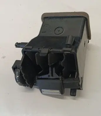 BMW 5 GT F07 Dash center air vent grill 07623031