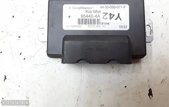 KIA Sorento Gearbox control unit/module 4450000071f