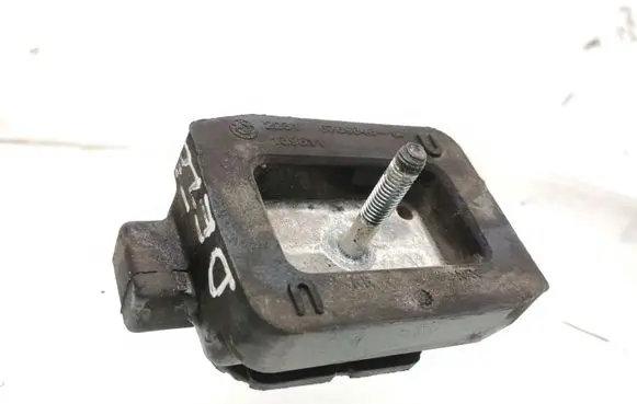 BMW 5 E60 E61 Gearbox mount 6769848