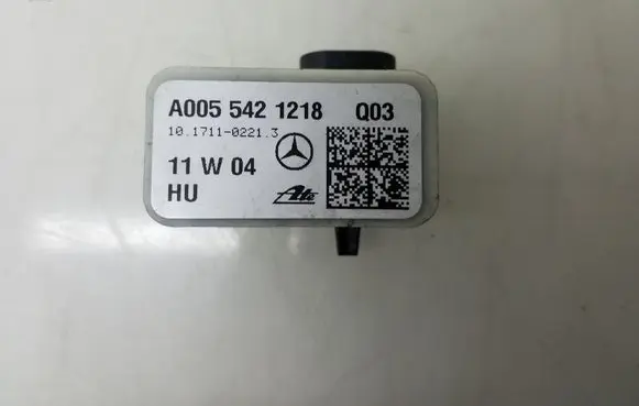 Mercedes-Benz ML W164 Airbag deployment crash/impact sensor A0055421218