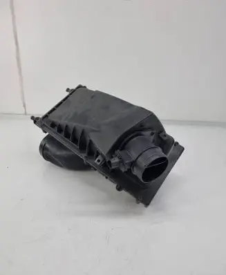 Land Rover Discovery 5 Air filter box CPLA9600DC