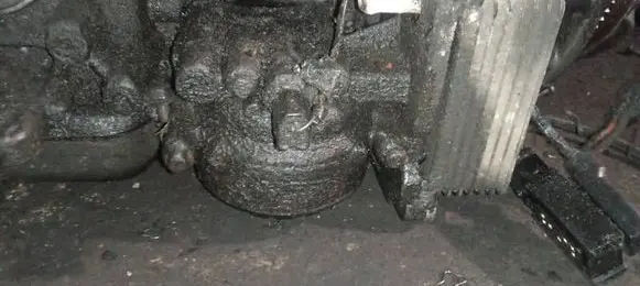 Ford Transit Oil filter cover 