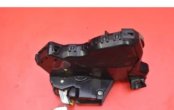 Subaru Justy Front door lock 