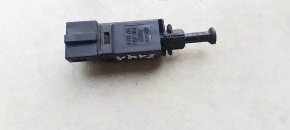 Brake pedal sensor switch