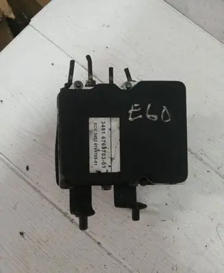 BMW 5 E60 E61 ABS Pump