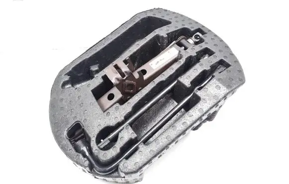 Jeep Grand Cherokee Tool set 68061747AB