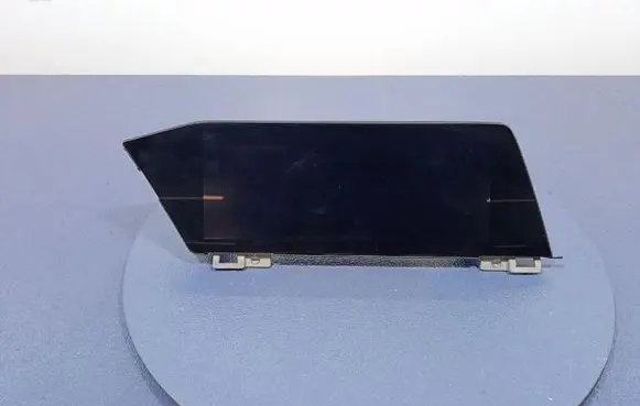 Radio/CD/DVD/GPS head unit