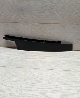 Mercedes-Benz E W213 Front door glass trim molding 2136900187