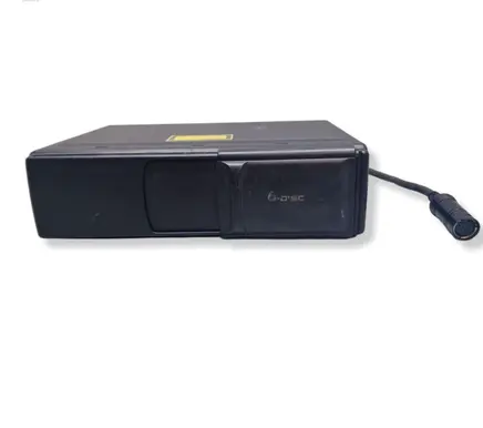 Audi A6 S6 C5 4B CD/DVD changer 4B0035111A