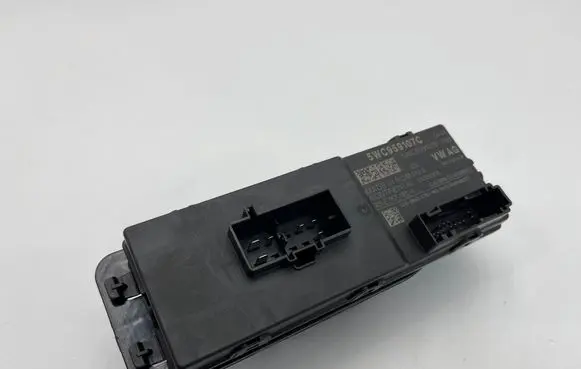 Cupra Formentor Tailgate/trunk control unit/module 5WC959107C 5WC959107B A2C76711621