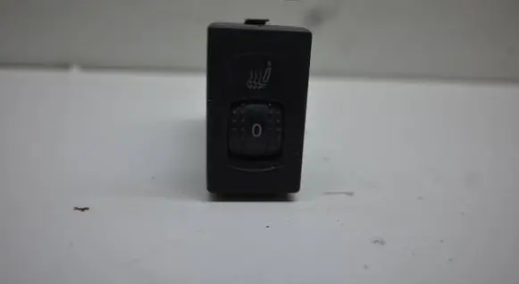 Volkswagen PASSAT B5.5 Seat heating switch 3B0963563D