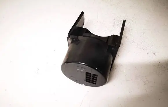Nissan X-Trail T30 Cup holder nf0f3v1