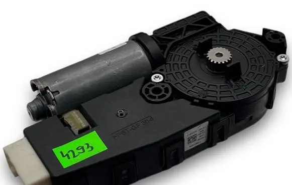 Mercedes-Benz A W176 Central body control module A4293 A1769003304
