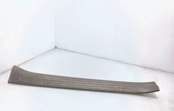 Nissan Juke I F15 Front sill trim cover 769B51KA2A