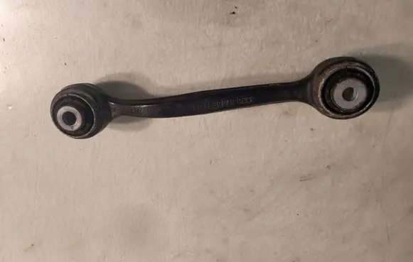BMW X3 F25 Rear control arm 6786991