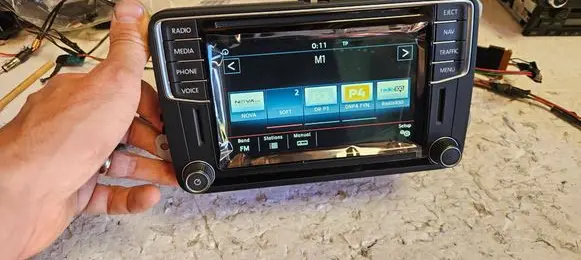Volkswagen Transporter - Caravelle T6 Radio/CD/DVD/GPS head unit 5C0035680B MIB2 MIBSTD2