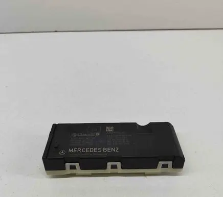 Mercedes-Benz EQC Tailgate/trunk control unit/module A2C7468960600 A2139000500