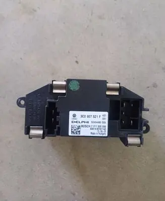 Audi Q7 4L Heater blower fan relay 3C0907521F 52434490 00161140