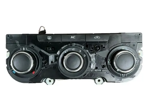 Skoda Octavia Mk2 (1Z) Climate control unit 3T0820047AF 5HB00975260