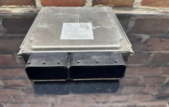 Mercedes-Benz Sprinter W906 Engine control unit/module A6519003603 A6519013302 597447AXJ310
