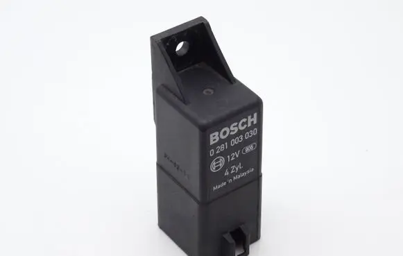 Honda Accord Glow plug pre-heat relay 0281003030