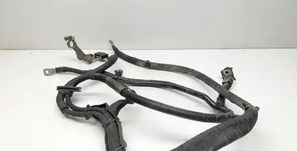 Volvo V70 Positive cable (battery) 30797799 8676954