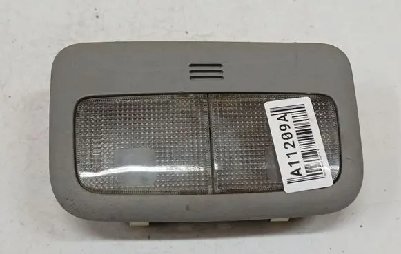 Toyota Yaris Front seat light 