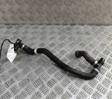 Mercedes-Benz GLE W167 Engine coolant pipe/hose A1675014804