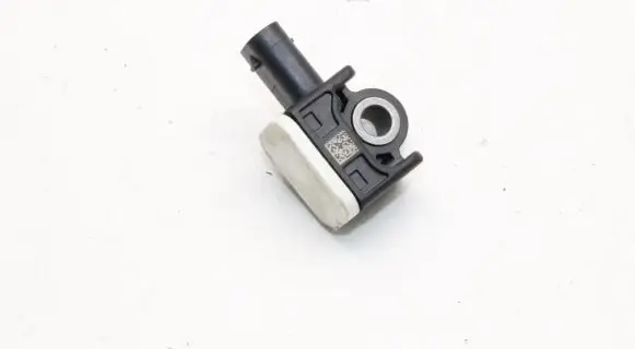 Maserati Quattroporte Airbag deployment crash/impact sensor 670038225