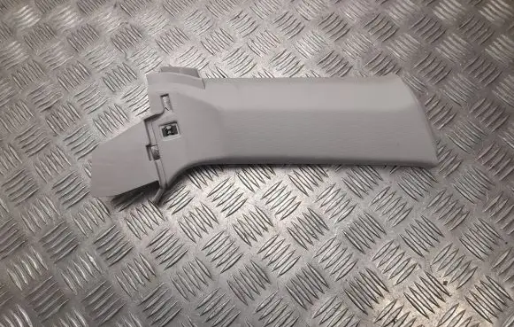 (C) pillar trim