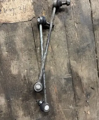Skoda Karoq Front anti-roll bar/stabilizer link ERHR